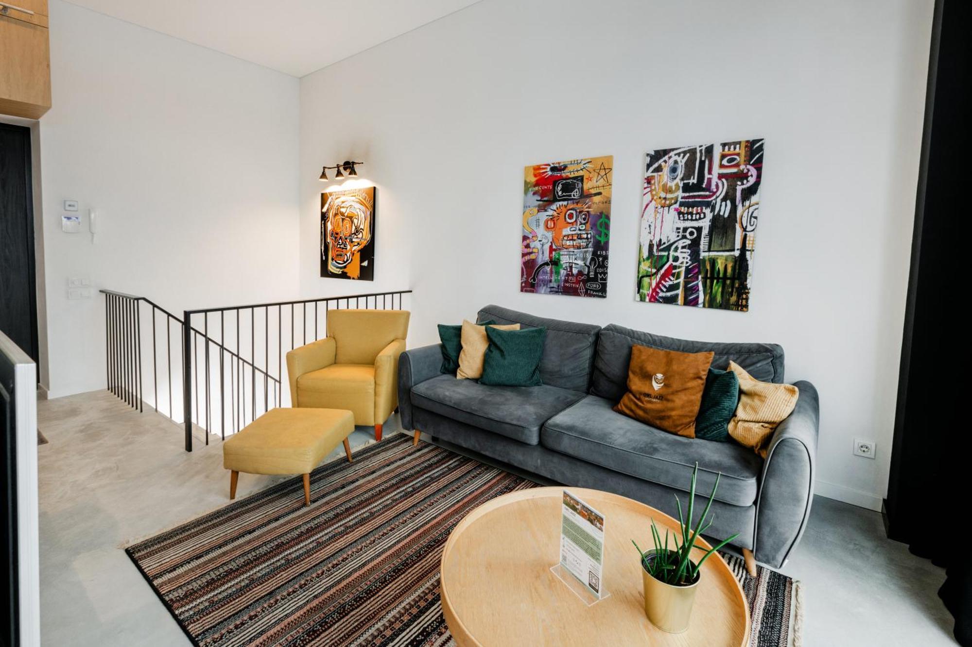 Modern And Spacious Loft Type Apartment 8 With Free Private Parking By "Owl Jazz Apartments" كاوناس المظهر الخارجي الصورة